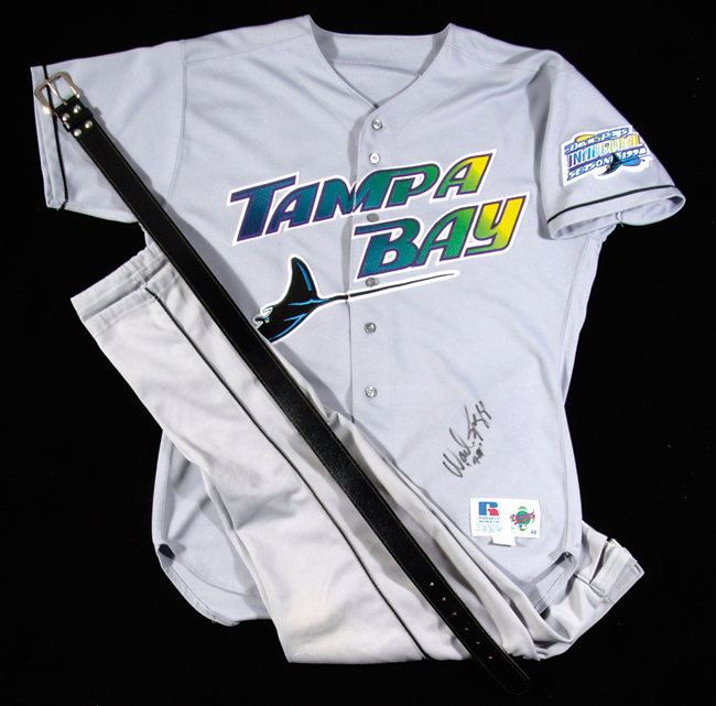 Wade Boggs의 1998년 Game-Used 서명 탬파베이 레이즈 원정 저지